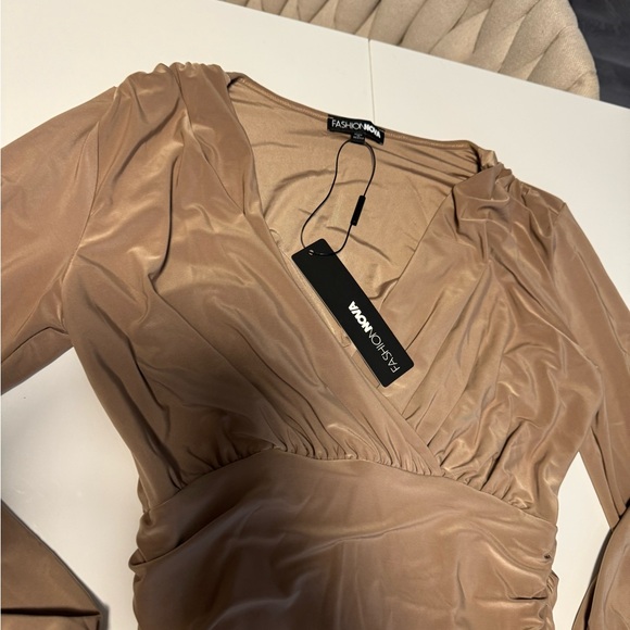 New Elegant V Neck Wrap Top - Picture 7 of 8